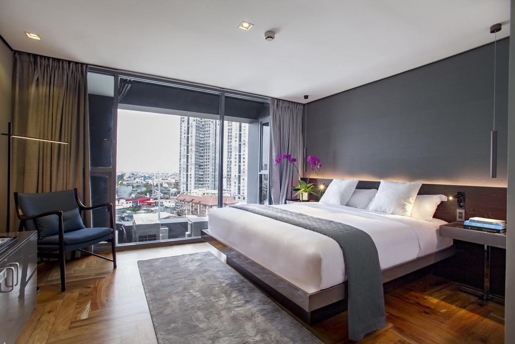 Ramada Encore By Wyndham Makati