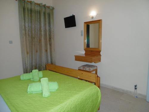 Lefkadios Hern Studios