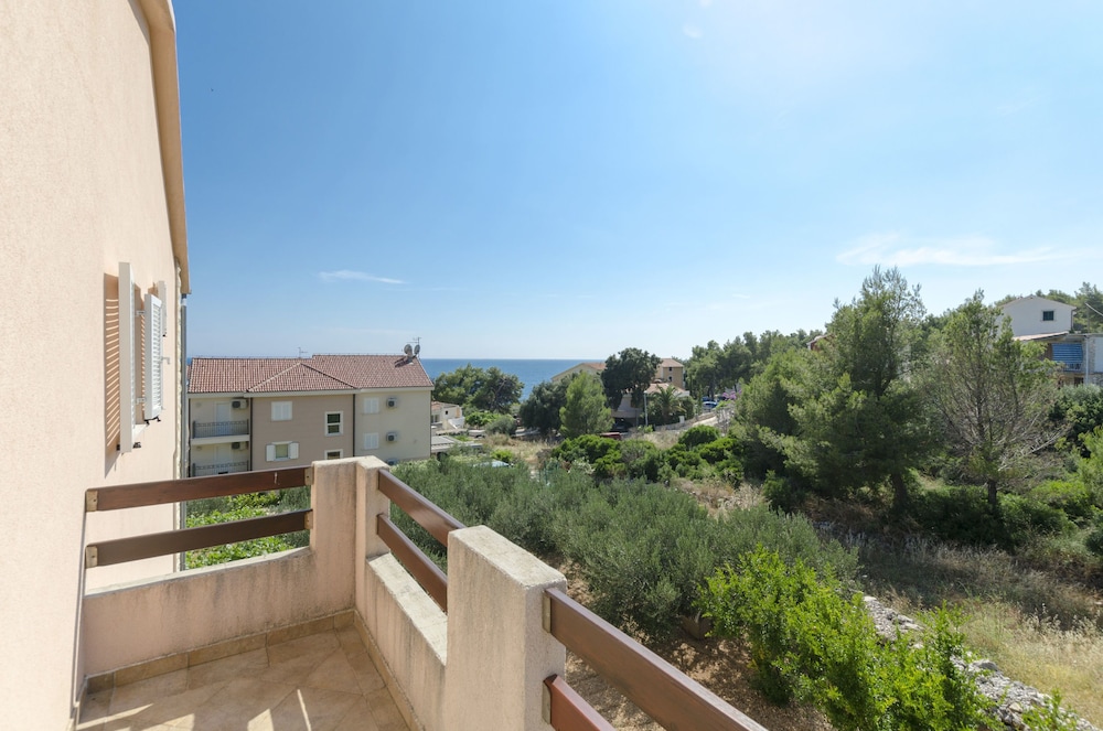 Apartments Caric