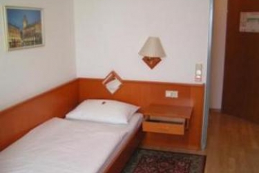 City Hotel Albrecht Schwechat