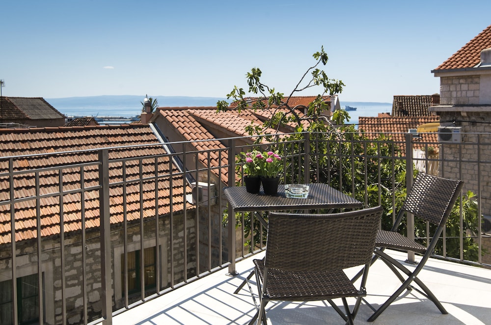 Nera Luxury Apartments