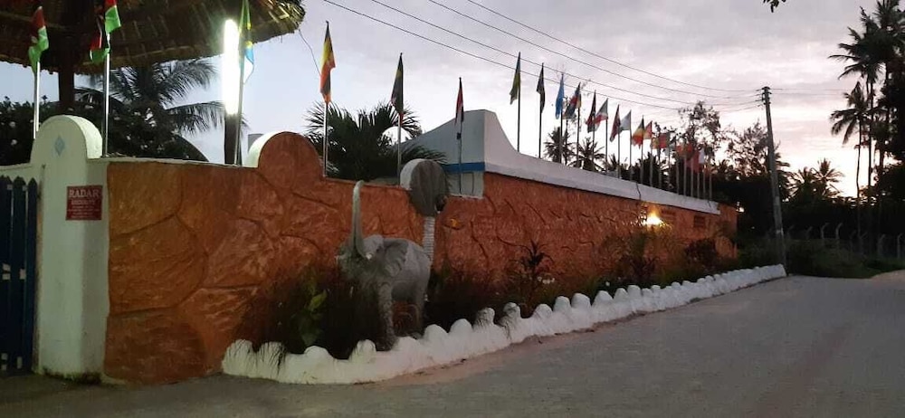 Salama Beach Resort
