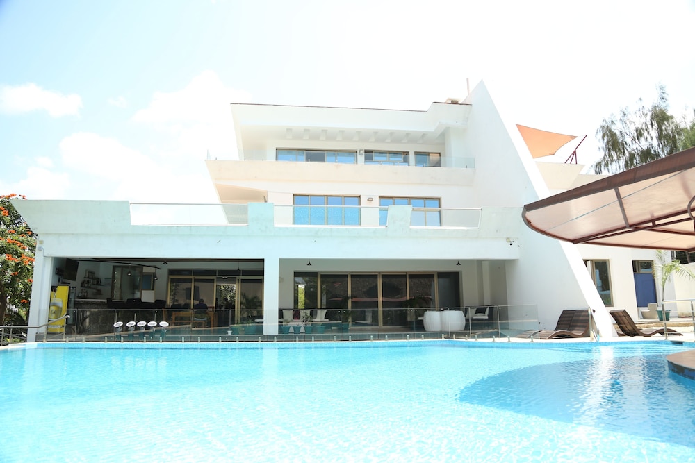 Seaclusion Diani House