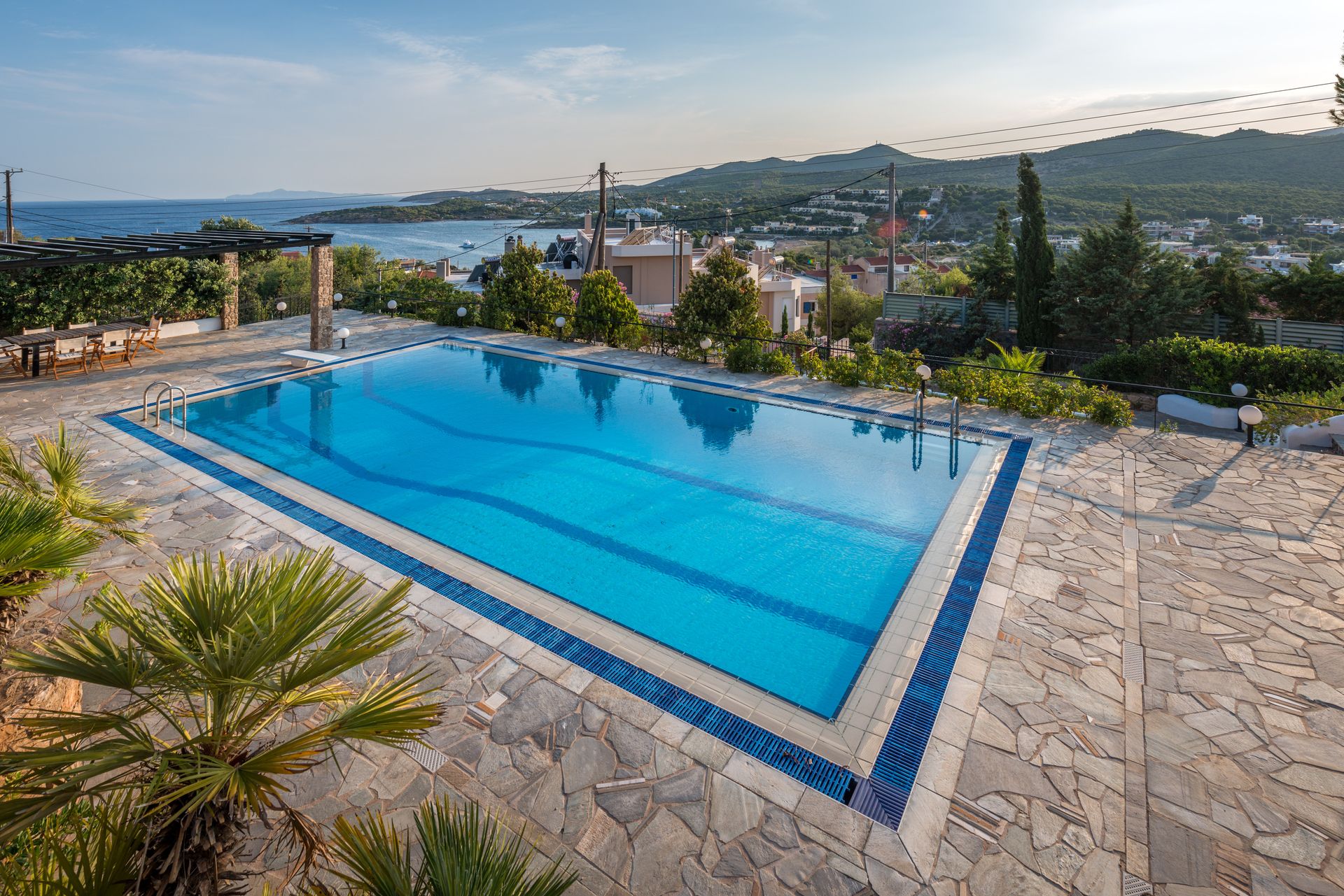 Villas In Sounio