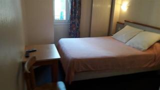 Les Boulevards Hotel Et Studio