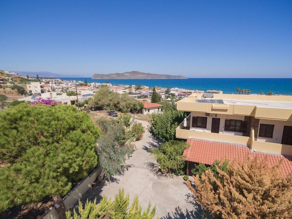 Romantic Corner Maisonettes