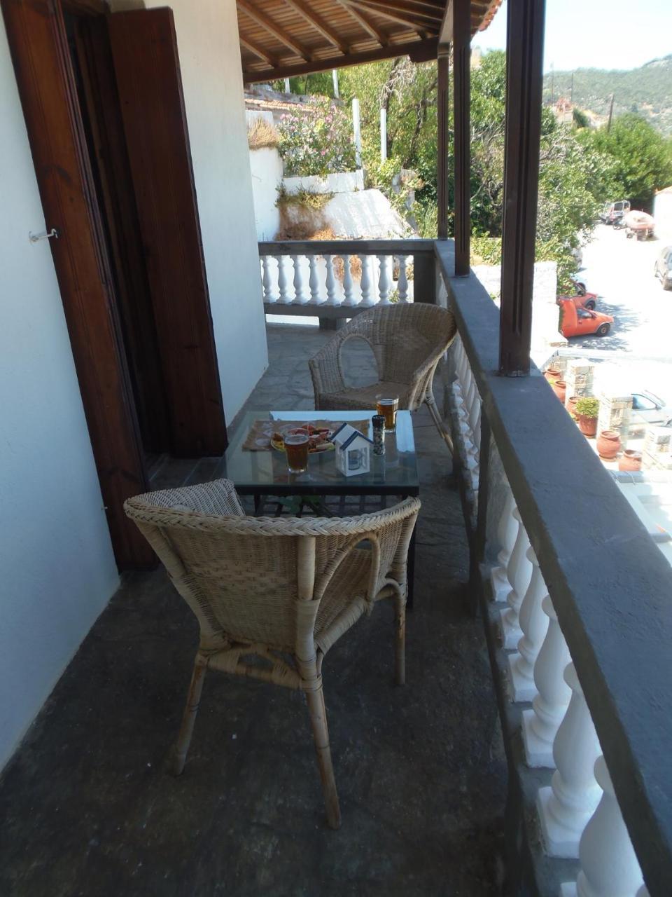 Studios Milos Skopelos