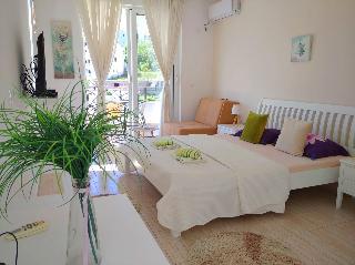 Apartments Lungo Mare