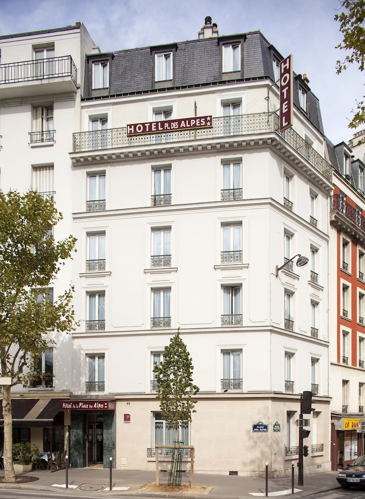 Place Des Alpes