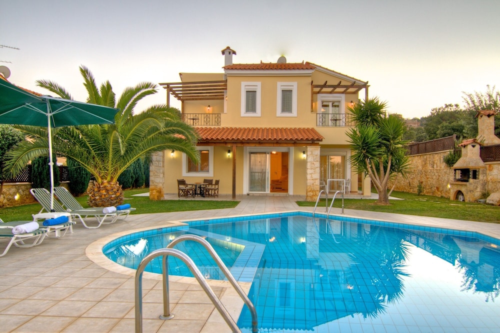 Anemoni Villa