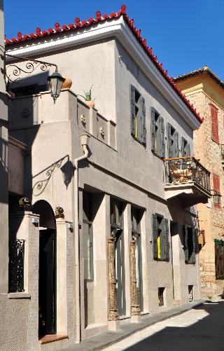 Leone Guest House