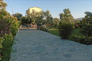 Ampoulos Rooms & Apartments