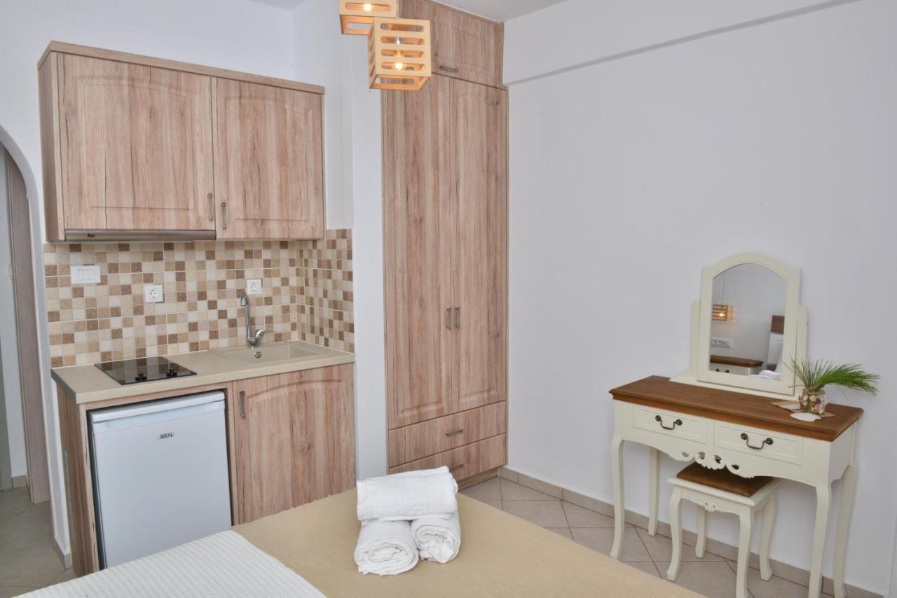Delfinaki Lionas Boutique Apartments