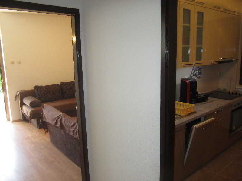 Diklo Beach Apartments