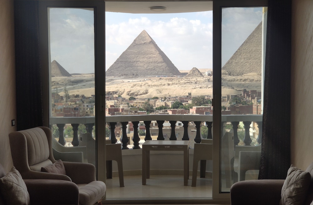 Hi Pyramids