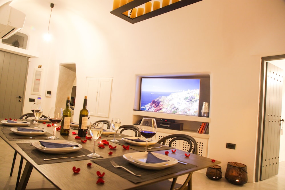 Mybozer Cave Villa