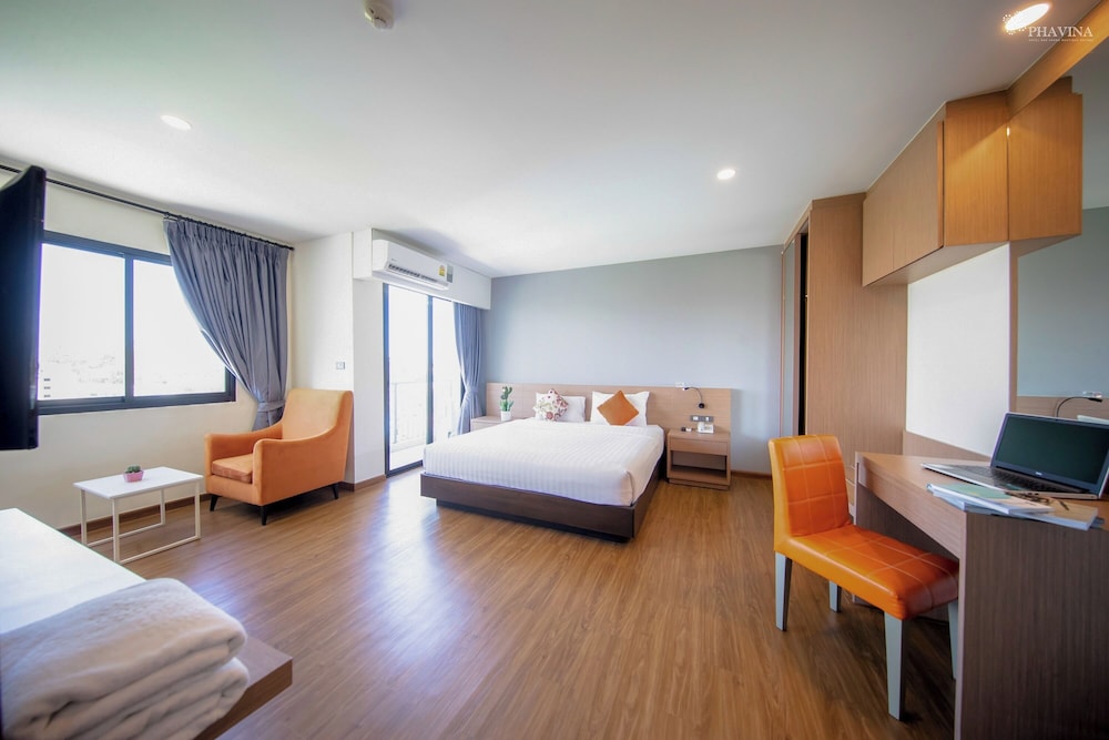 Phavina Grand Boutique