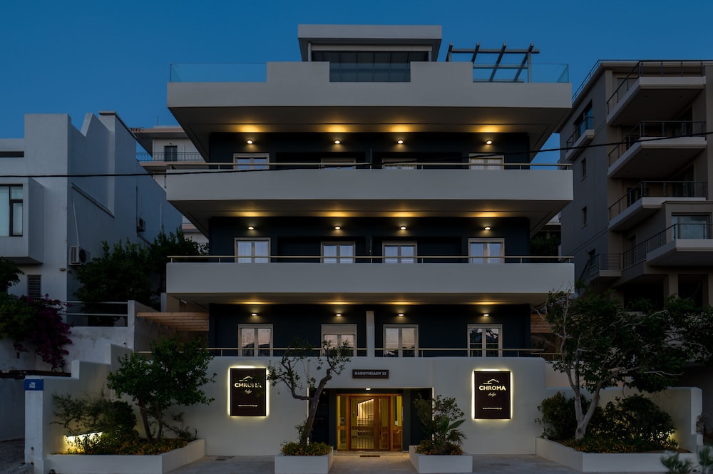 Chroma Lodge Rafina