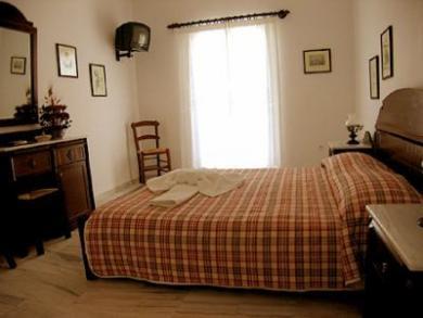 Ostria Apartments & Rooms