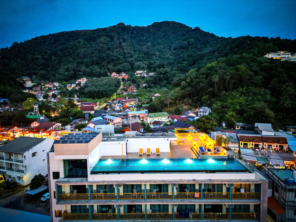 Dome Kata Resort