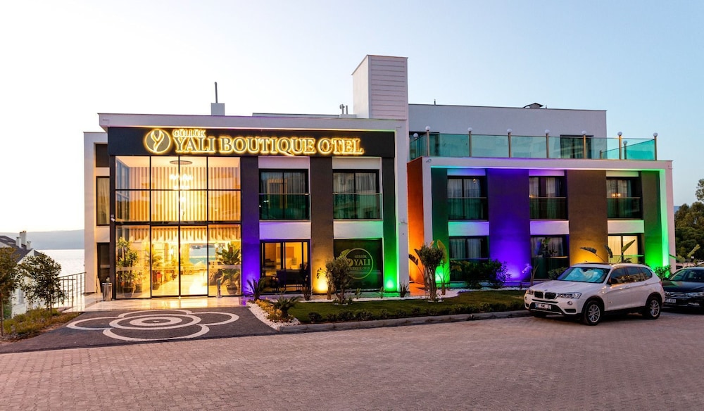 Gulluk Yali Boutique Otel