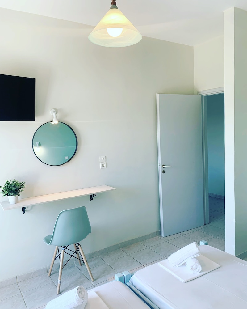 Ilias Apartments