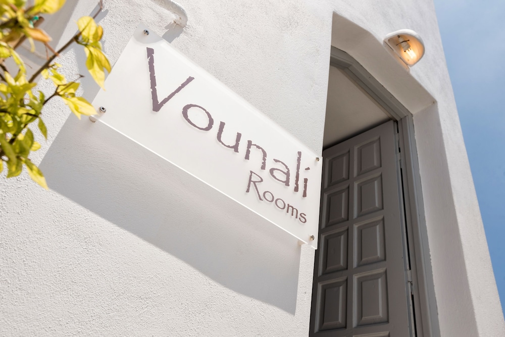 Vounali Rooms & Apts
