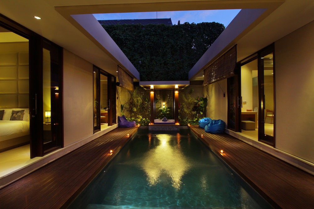 The Murdha Villa