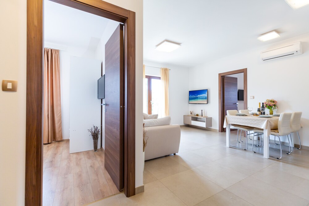 Apartments Gioia