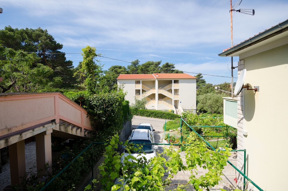 Apartments Ruzica