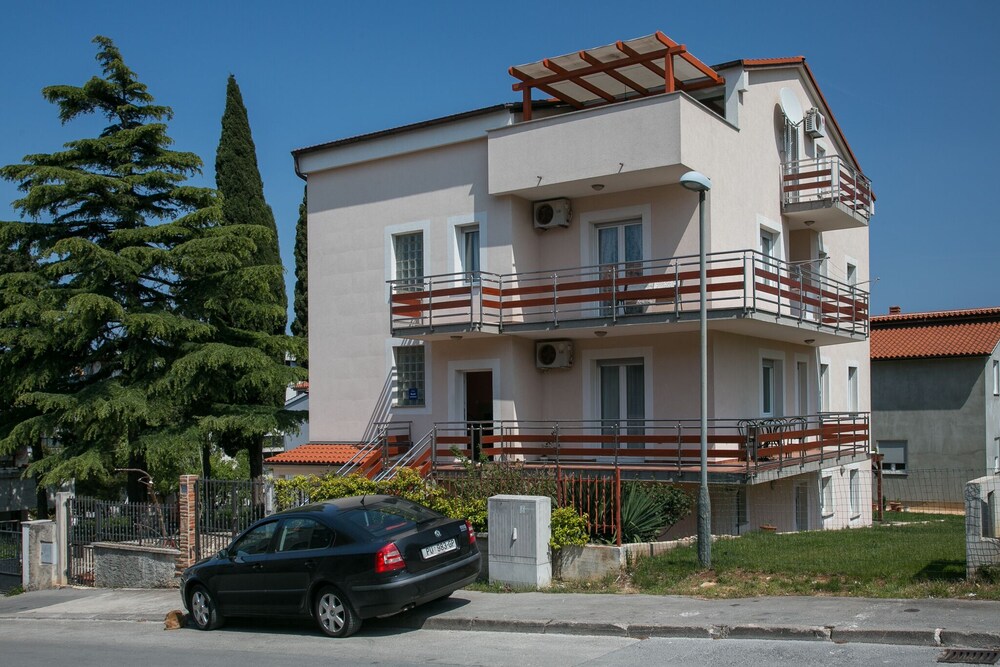 Apartments Gracijela
