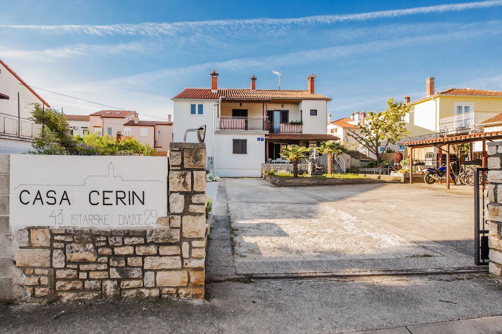 Casa Cerin