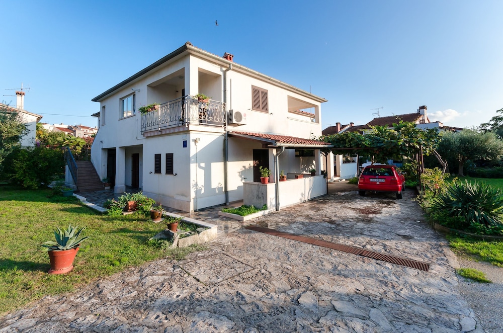 Apartment Zdenko