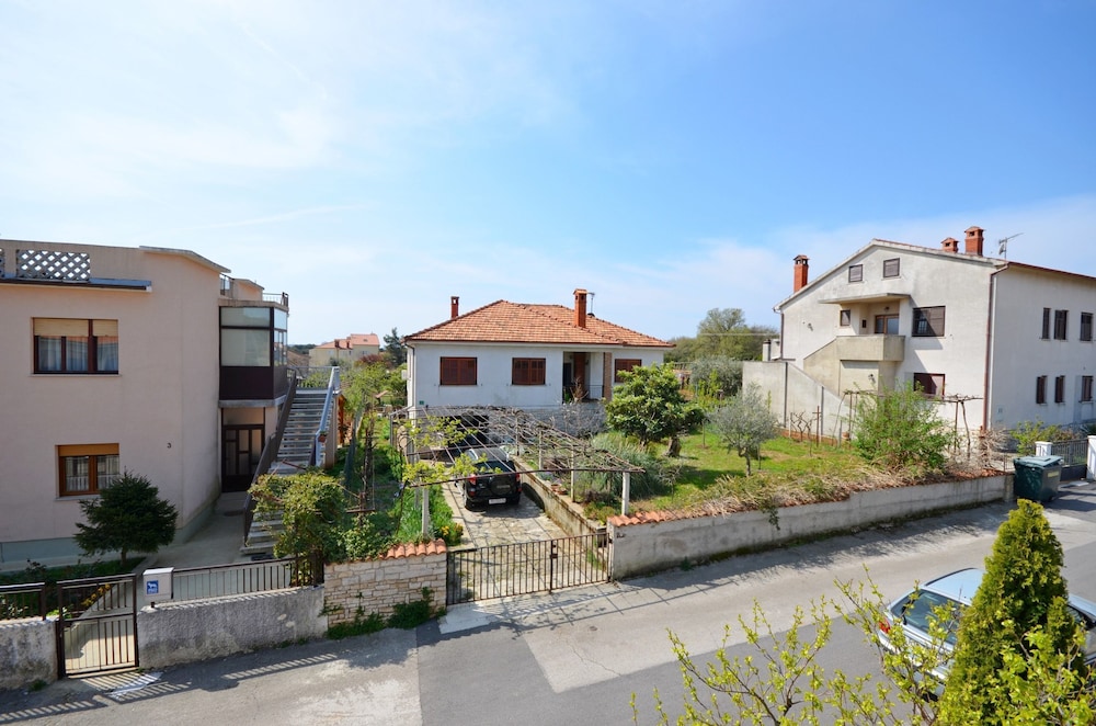 Apartments Mirela
