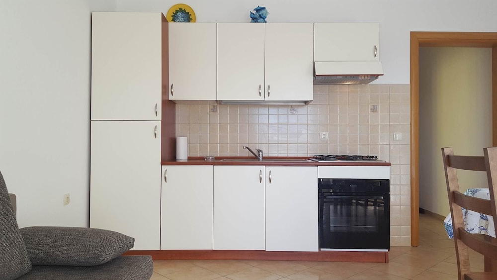 Apartments Luka