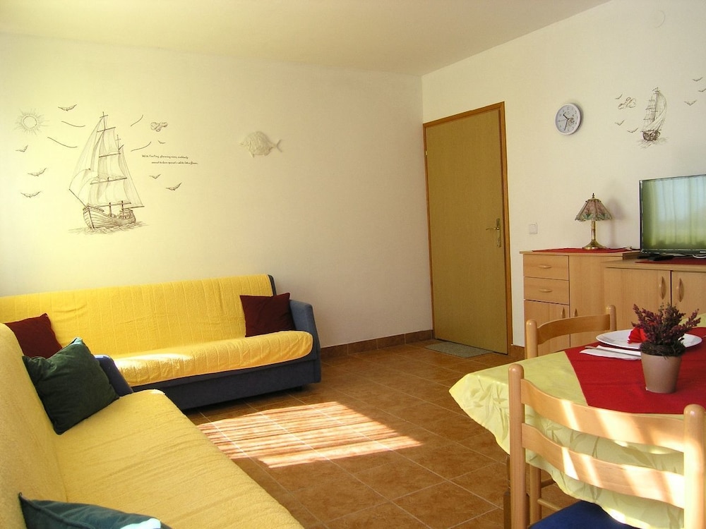 Apartments Hrina