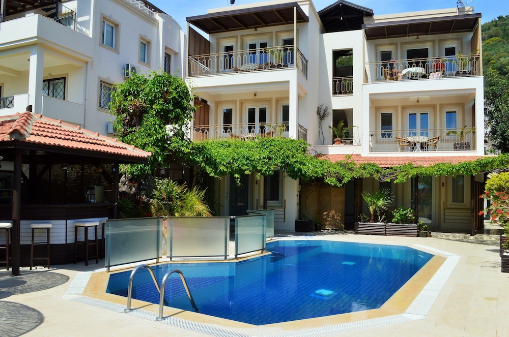 The Aegean Gate Hotel