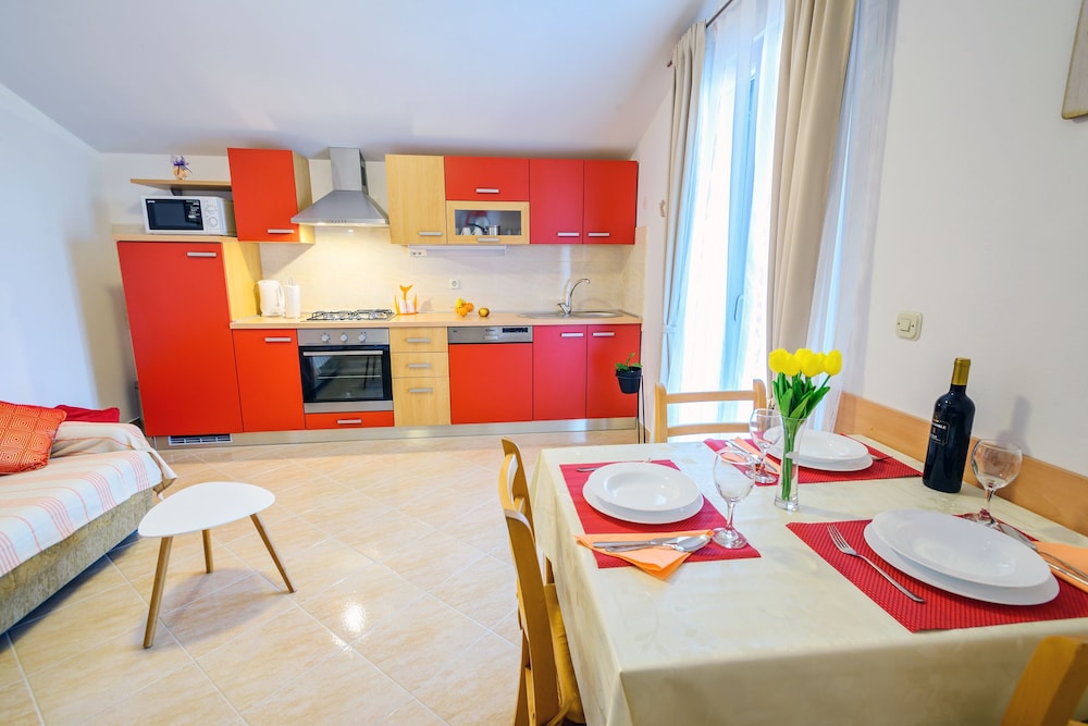 Apartmani Nena