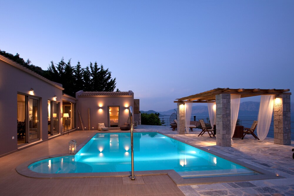 Celestia Villas