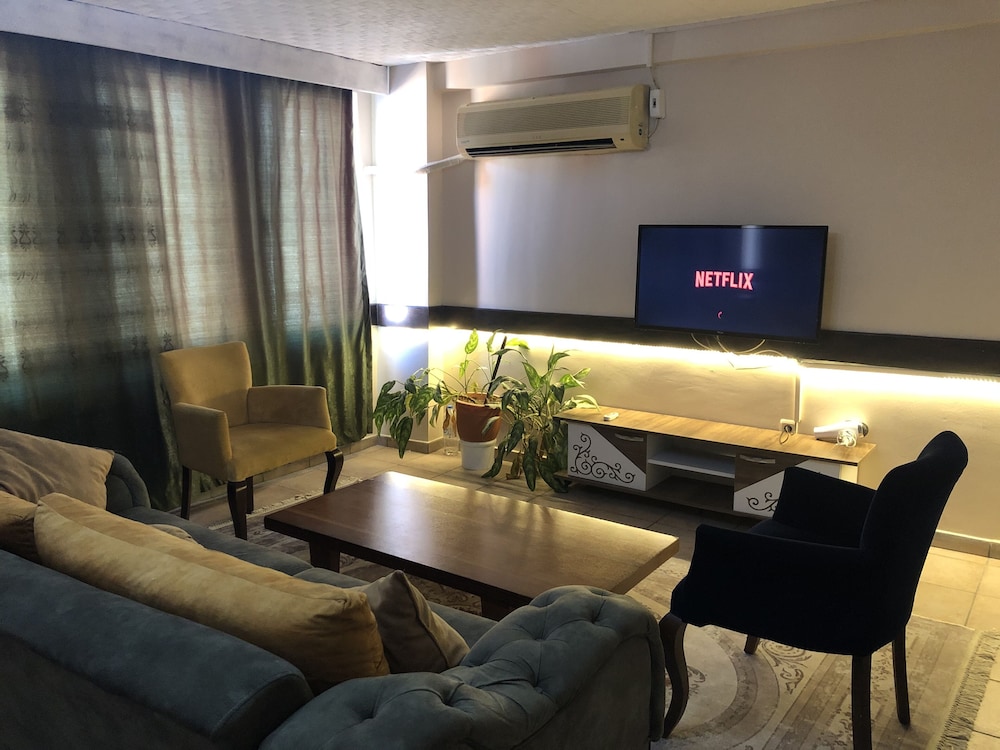 Khalkedon Suite