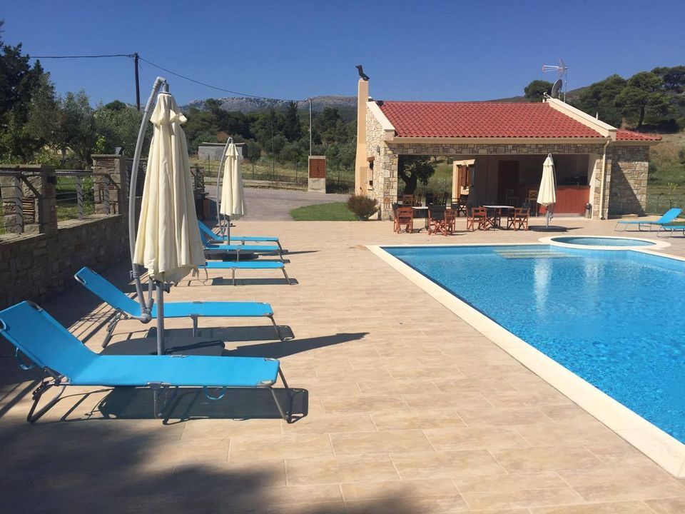 Evinos Garden