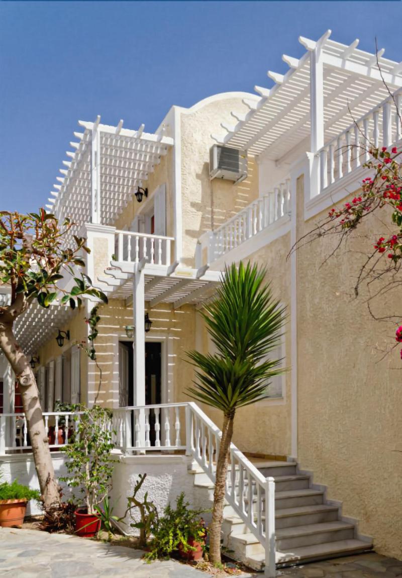 Tarelis Apartments & Studios