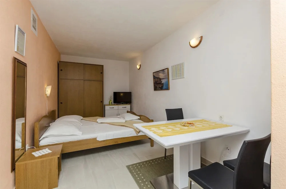 Apartments Denis