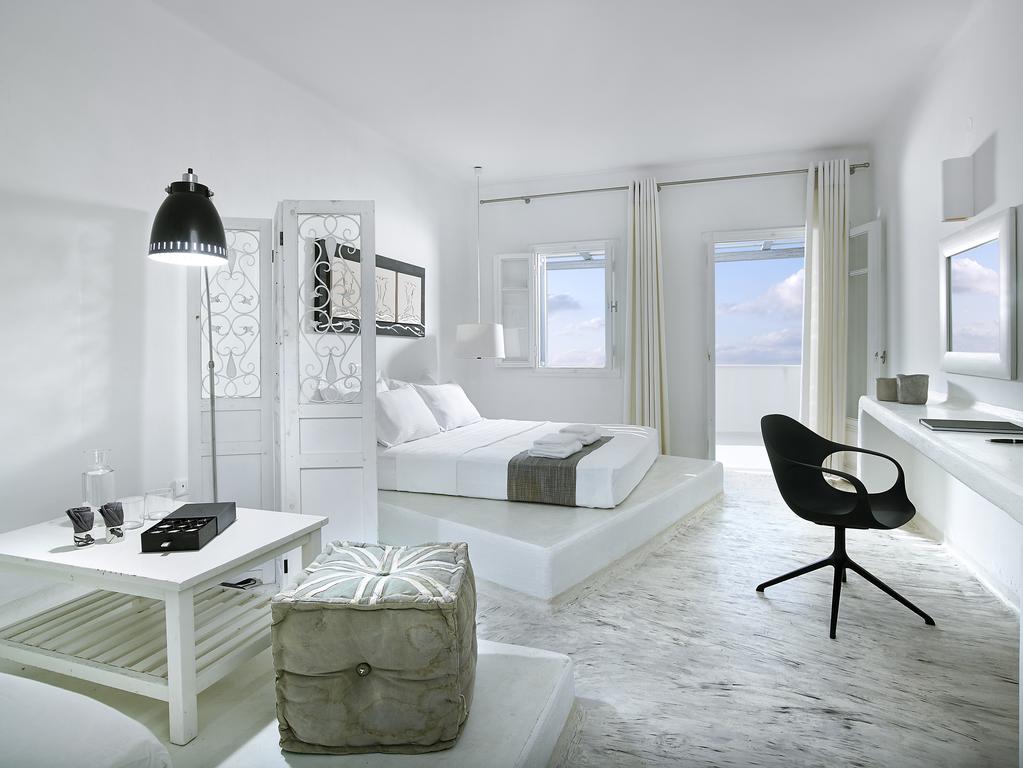 Artemis Deluxe Rooms