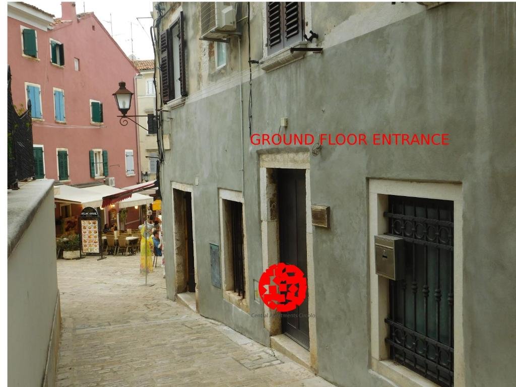 Central Apartments Circolo