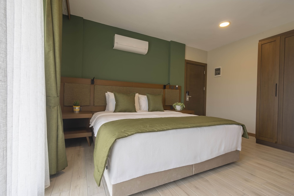 West House Exclusive Hotel
