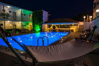 Nereides Hotel Apartments