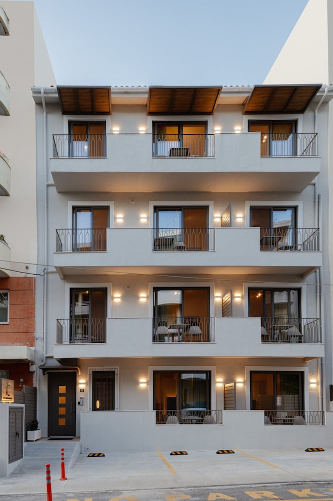7 City Luxury Apartments