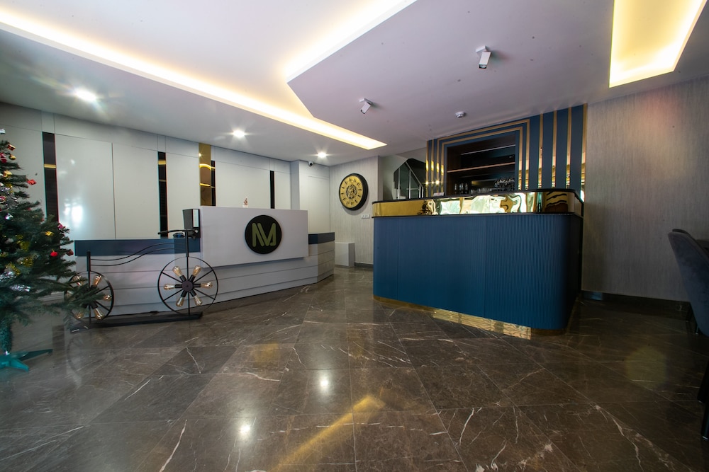 Mad Inn Hotel amp; Spa