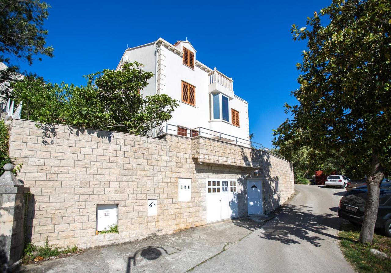 Holiday Home Lapad Beach Royal